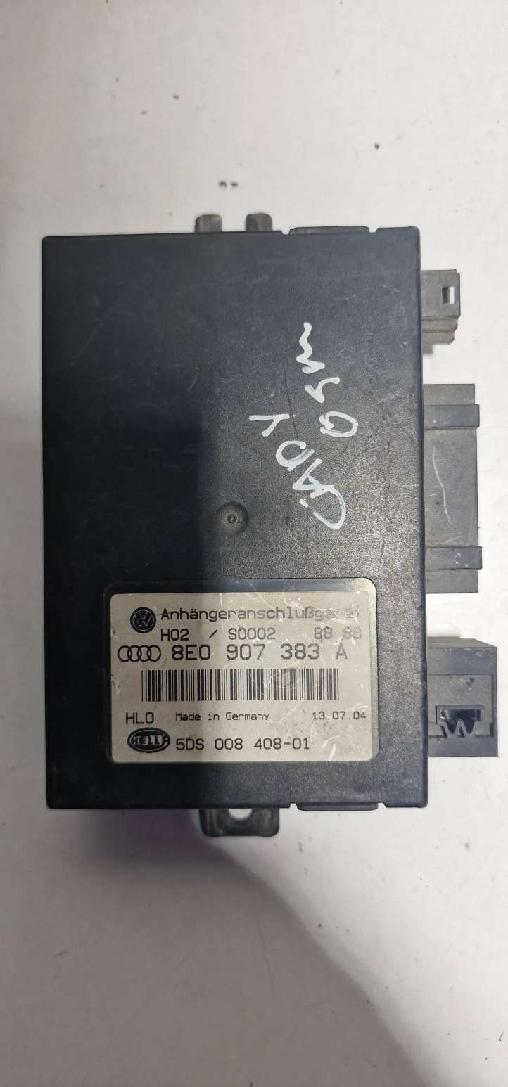 Volkswagen PASSAT B6 (2005 - 2010)  8E0907383A Блок управления крюка для прицепа