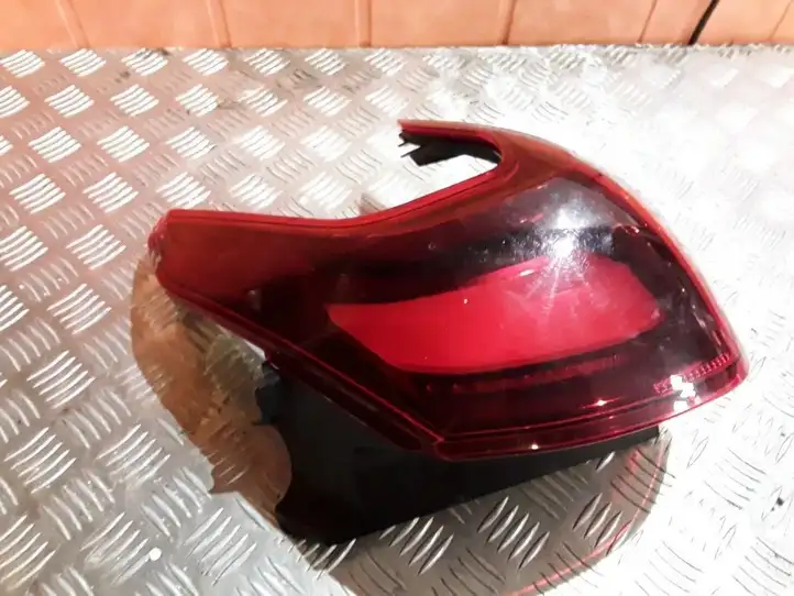 Peugeot 2008 I (2013 - 2019) 9814745980 Задний фонарь в кузове — фото 1
