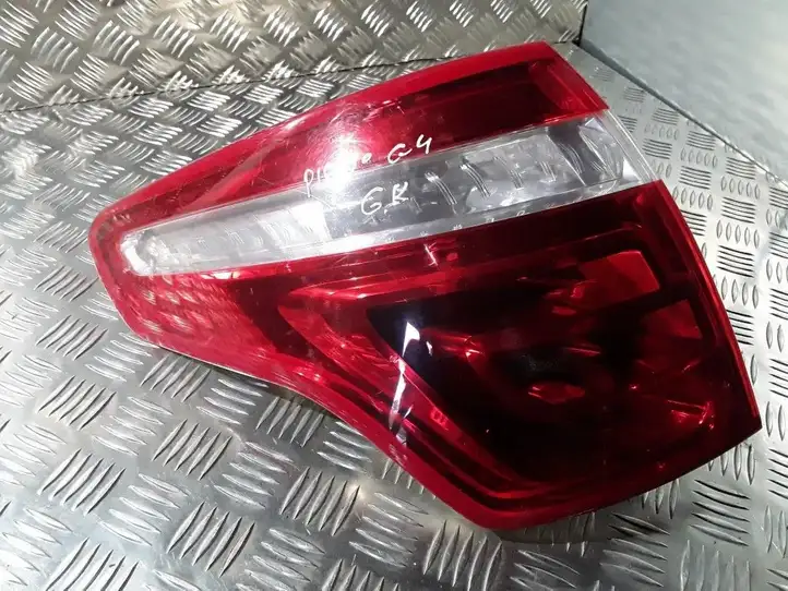 Citroen C4 I Picasso (2006 - 2013) 9653547580 Задний фонарь в кузове — фото 1