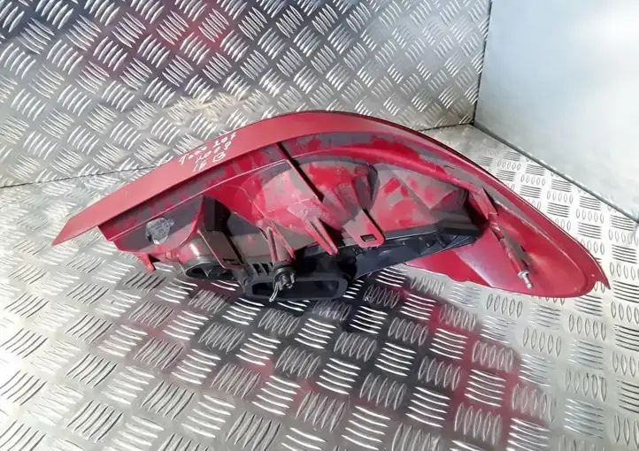Peugeot 207 (2006 - 2009) 968023138000 Задний фонарь в кузове — фото 3
