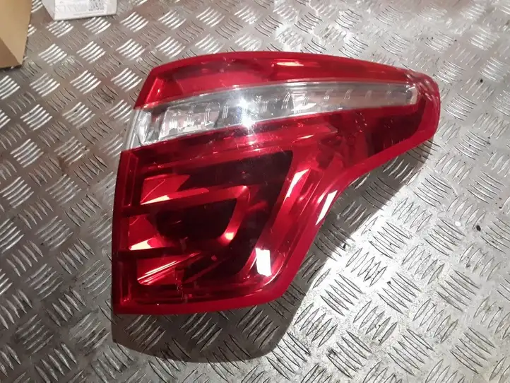 Citroen C4 I Picasso (2006 - 2013) 9653547480 Задний фонарь в кузове — фото 1