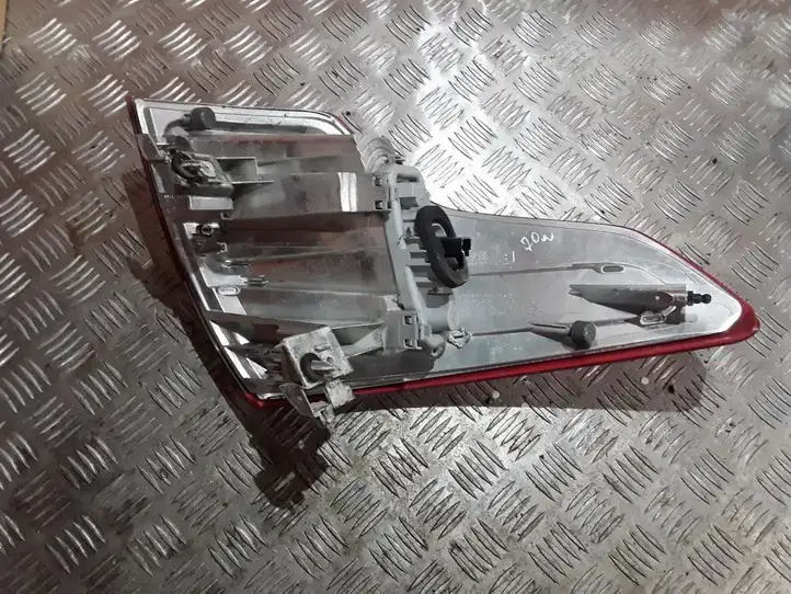 Citroen C4 I Picasso (2006 - 2013) 9653547480 Задний фонарь в кузове — фото 2