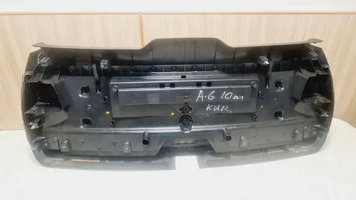 Audi A6 S6 C6 4F (2008 - 2011) 4F9867979 Комплект обшивки крышки багажника — фото 3