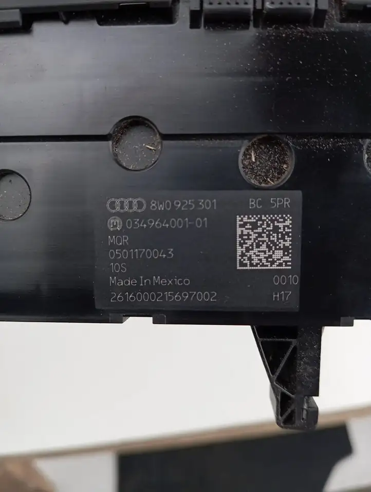 Audi A4 S4 B9 (2015 - 2019) 8W0925301 Кнопка ESP — фото 6