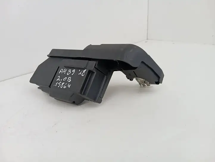 Audi A4 S4 B9 (2015 - 2019) 8W0915459H Минусовой провод аккумулятора — фото 2
