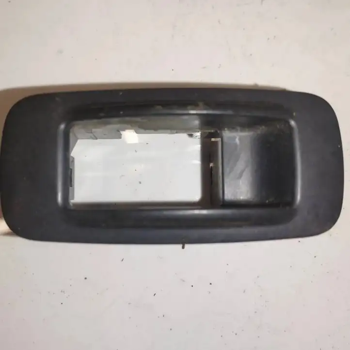 Toyota Corolla Verso AR10 (2004 - 2009) 54035228 Прочие детали салона — фото 1