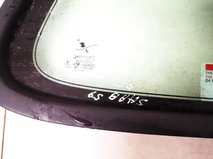 Saab 9-5 (1998 - 2005) Форточка двери — фото 2