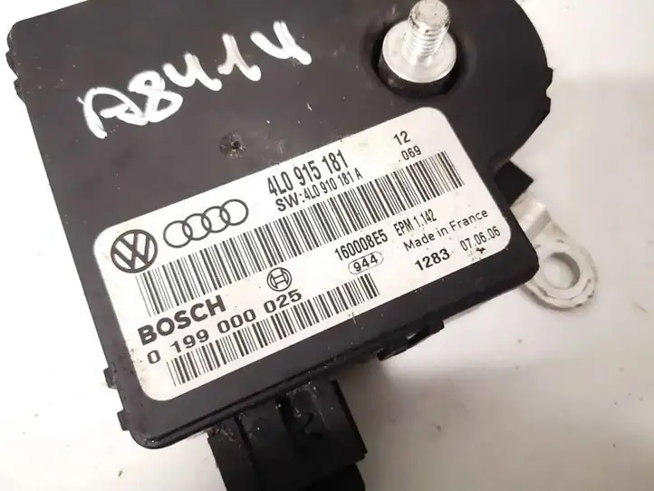 Audi Q7 4L (2005 - 2009) 4l0915181 Прочие блоки управления — фото 2