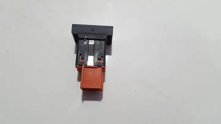Volkswagen Cross Polo (2009 - 2018) 6r0959621 Кнопка обогрева стекла — фото 2