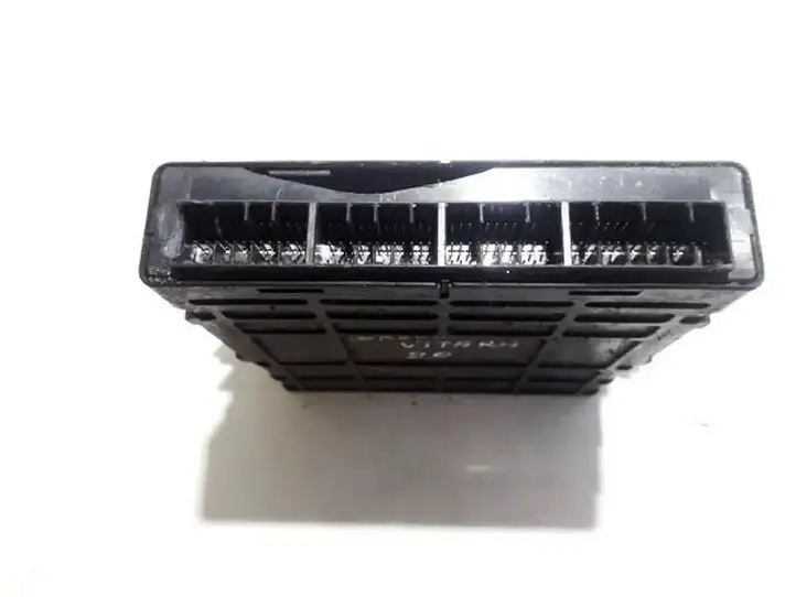 Suzuki Grand Vitara I (1998 - 2005) 3392066db Модуль комфорта — фото 2