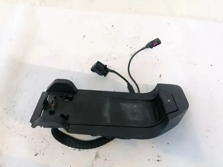 BMW 3 E90 E91 (2005 - 2012) 8410916093502 Клавиатура телефона — фото 1