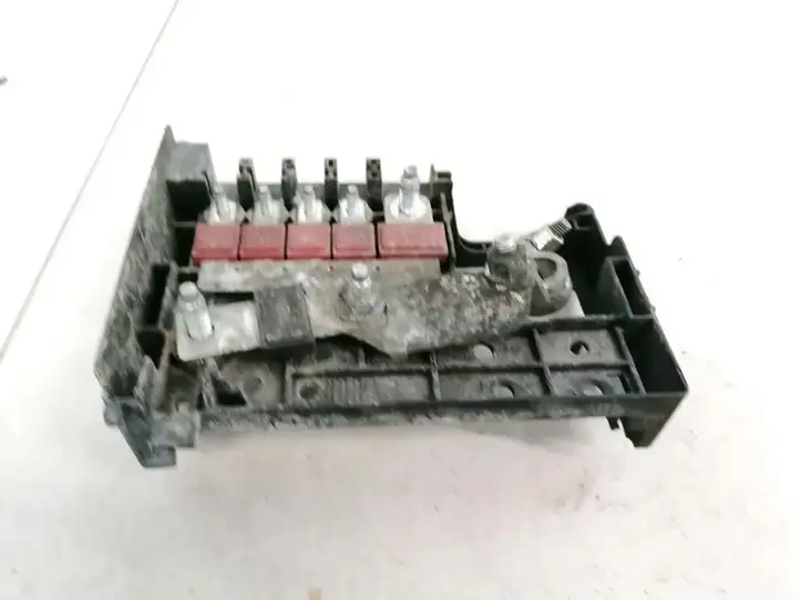 Opel Astra J (2009 - 2012) 365927271 Плюсовой провод аккумулятора — фото 2