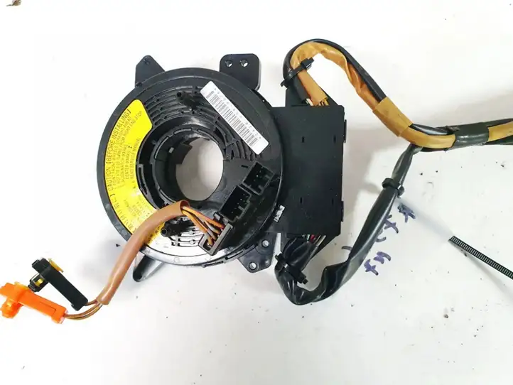 Subaru Legacy (2003 - 2009) za20w560276 Контактное кольцо SRS — фото 2