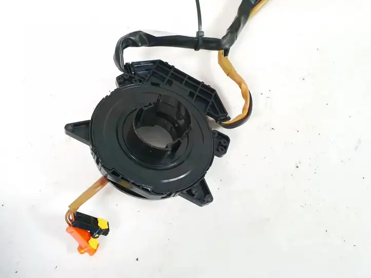 Subaru Legacy (2003 - 2009) za20w560276 Контактное кольцо SRS — фото 3