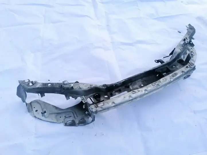 Volvo V50 (2004 - 2008) Панель радиаторов двигателя — фото 1