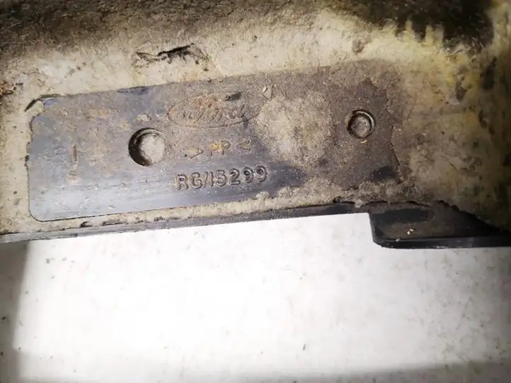 Ford Focus (1998 - 2004) rg15299 Обшивка рулевой колонки — фото 3