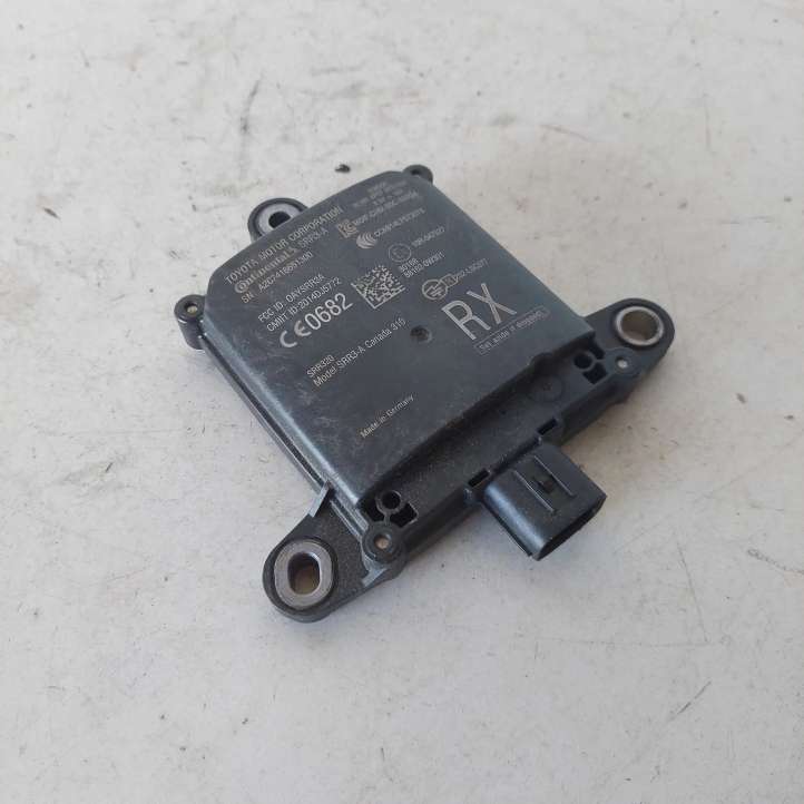 10R047527 Lexus RX 450H Aklos zonos modulis