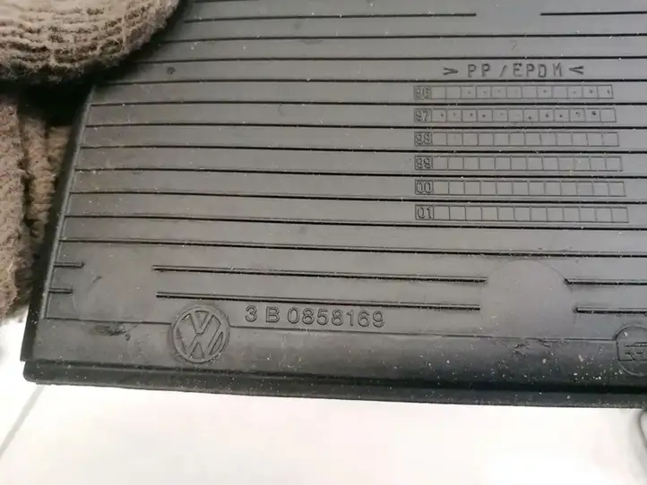 Volkswagen PASSAT B5 (1997 - 2000) 3B0858169 Прочие детали салона — фото 3