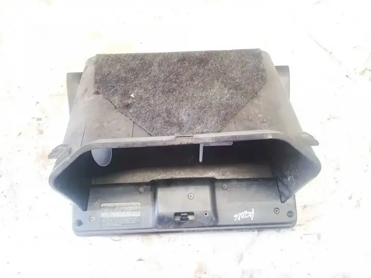 Toyota Corolla Verso AR10 (2004 - 2009) Вещевой ящик — фото 3