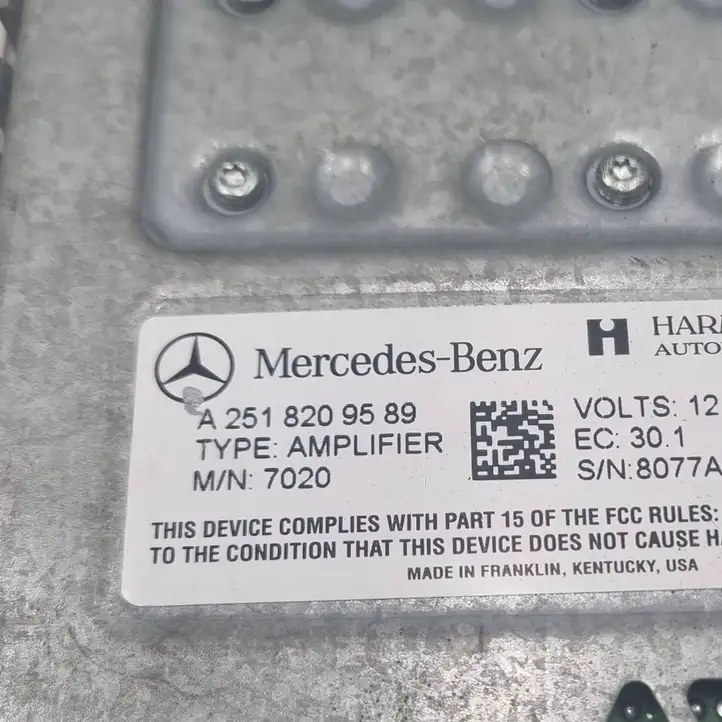Mercedes-Benz ML W164 (2005 - 2011) A2518209589 Усилитель звука — фото 5