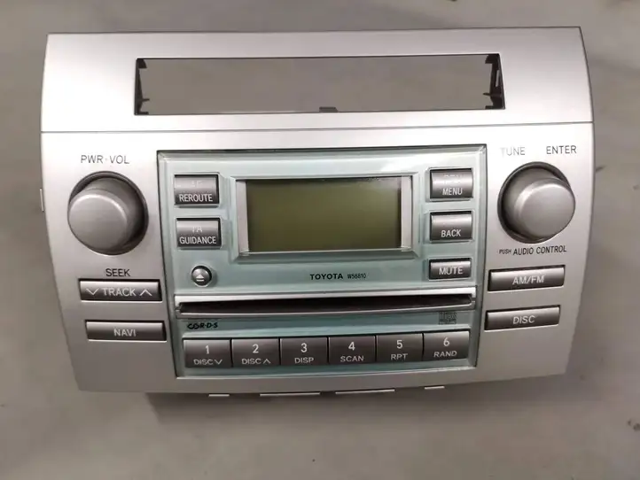 Toyota Corolla Verso AR10 (2004 - 2009) 861200F010 Магнитола / мультимедийная система — фото 4