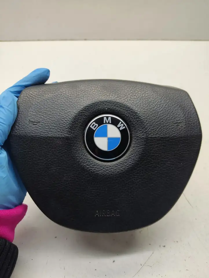BMW 5 F10 F11 (2009 - 2016) 8382902 Подушка безопасности руля — фото 1