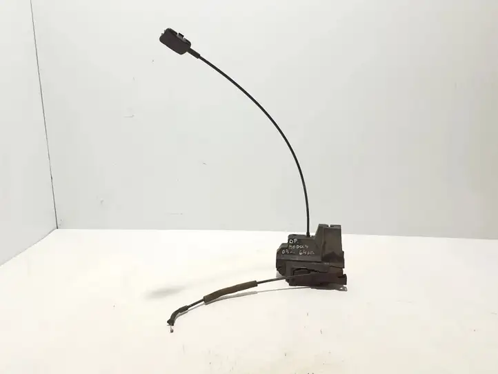 Renault Modus (2004 - 2007) 8200288313 Замок передней двери — фото 1