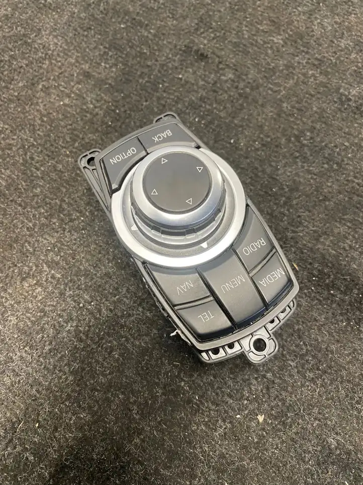 BMW 3 F30 F35 F31 (2012 - 2018) 9286699 Контроллер мультимедийной системы — фото 2