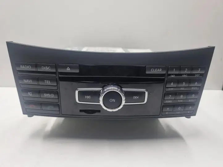 Mercedes-Benz E W212 (2009 - 2016) A2129005325 Магнитола / мультимедийная система — фото 1