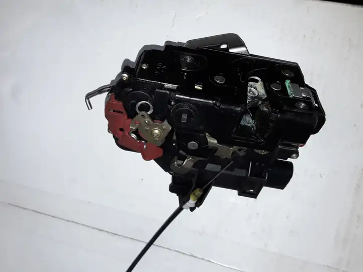 Audi A4 S4 B6 8E 8H (2000 - 2006) 8E0839016C Замок передней двери — фото 2