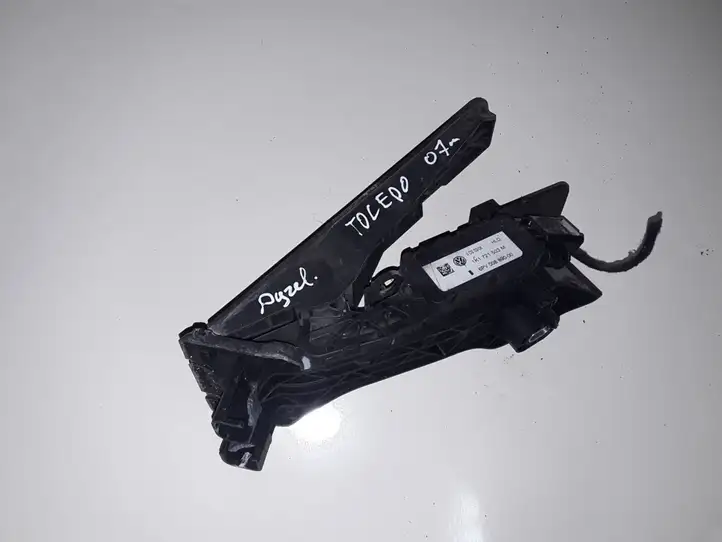 Seat Toledo III (5P) (2004 - 2009) 1K1721503M Педаль акселератора — фото 1