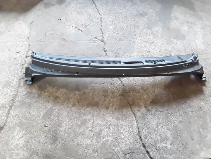 Hyundai H-1, Starex, Satellite (2007 - 2013) Жабо стеклоочистителей — фото 1