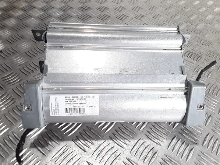 Mercedes-Benz C W203 (2000 - 2007) 2038604405 Подушка безопасности пассажира — фото 1