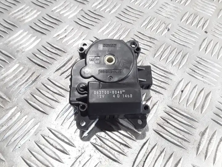 Mazda MPV (1999 - 2006) 0637008040 Двигатель задвижки потока воздуха — фото 1