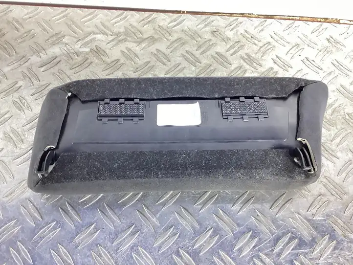 Porsche 911 991 (2011 - 2019) 99152243500 Заглушка ISOFIX — фото 2