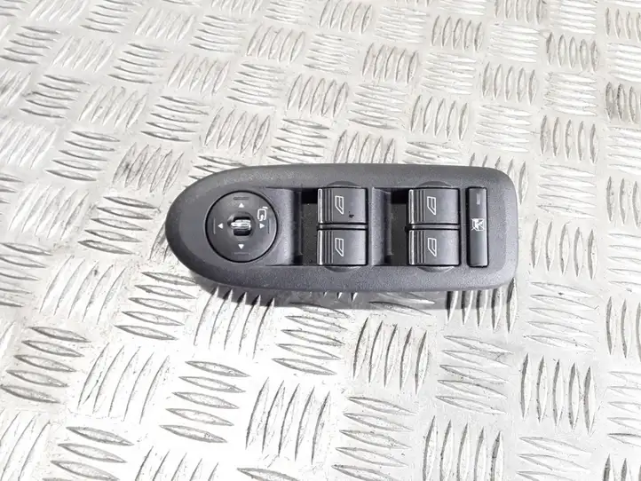 Ford Kuga I (2008 - 2012) 9M5T14A132AA Кнопка стеклоподъемников — фото 1