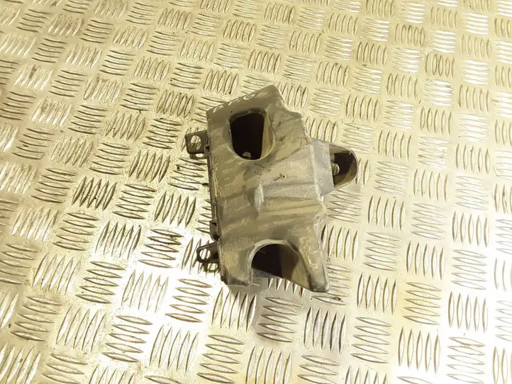 Citroen C4 (2004 - 2008) 9650693580B Кронштейн заднего бампера — фото 1