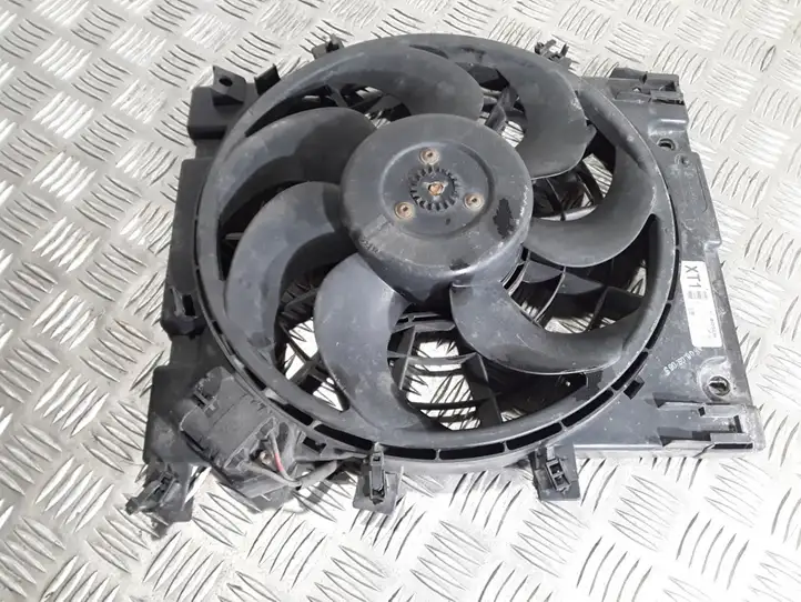Opel Zafira B (2006 - 2008) 0130303960 Дифузор радиатора — фото 1