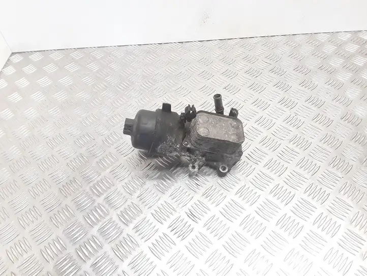 Volvo V50 (2004 - 2008) 9685997780 Кронштейн масляного фильтра — фото 1