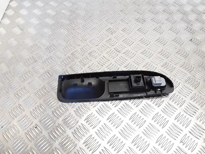 Volkswagen PASSAT B6 (2005 - 2010) 3C1867171 Блок кнопок стеклоподъемников — фото 2
