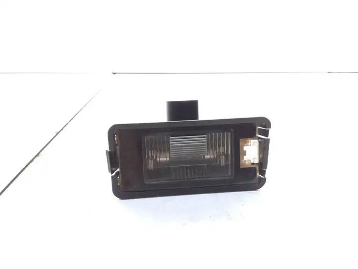 Seat Cordoba (6L) (2002 - 2009) 5P0943021 Подсветка номера — фото 1