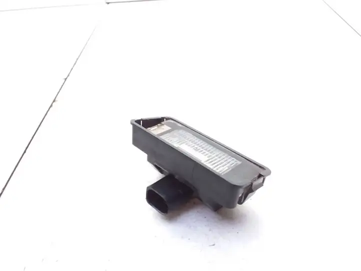 Seat Cordoba (6L) (2002 - 2009) 5P0943021 Подсветка номера — фото 3