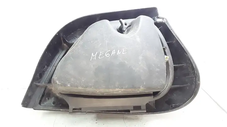 Renault Megane I (1995 - 2002) 7700828137 Задний фонарь в кузове — фото 4
