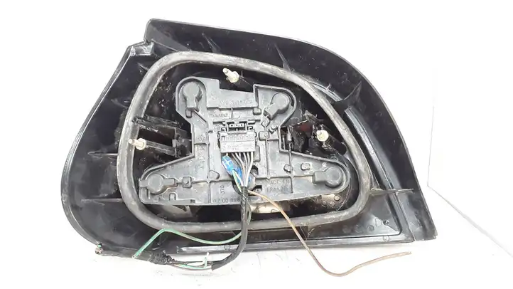 Renault Megane I (1995 - 2002) 7700828138 Задний фонарь в кузове — фото 2