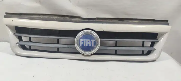 Fiat Ducato (2002 - 2006) 735324820 Верхняя решетка радиатора — фото 1