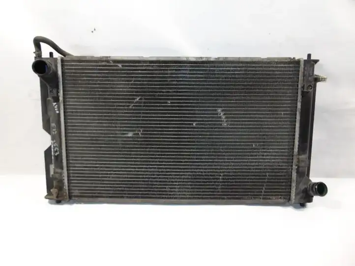 Toyota Corolla E120 E130 (2000 - 2004) 164000G020 Радиатор охлаждающей жидкости двигателя — фото 1