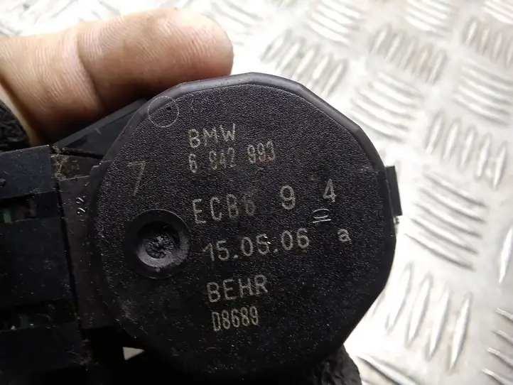 BMW 5 E60 E61 (2004 - 2010) 6942993 Двигатель задвижки потока воздуха — фото 2