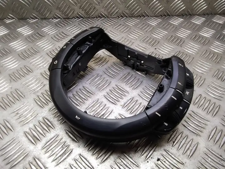Citroen C4 I Picasso (2006 - 2013) 96624939XT Кнопки на рулевом колесе — фото 3