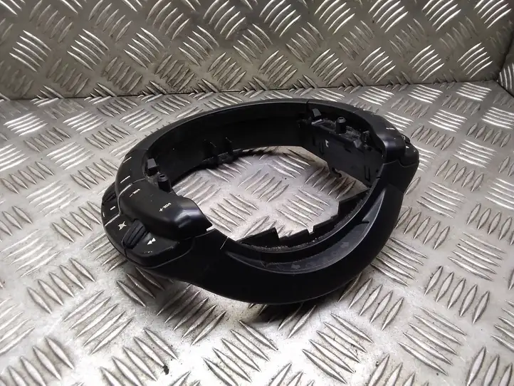 Citroen C4 I Picasso (2006 - 2013) 96624939XT Кнопки на рулевом колесе — фото 4