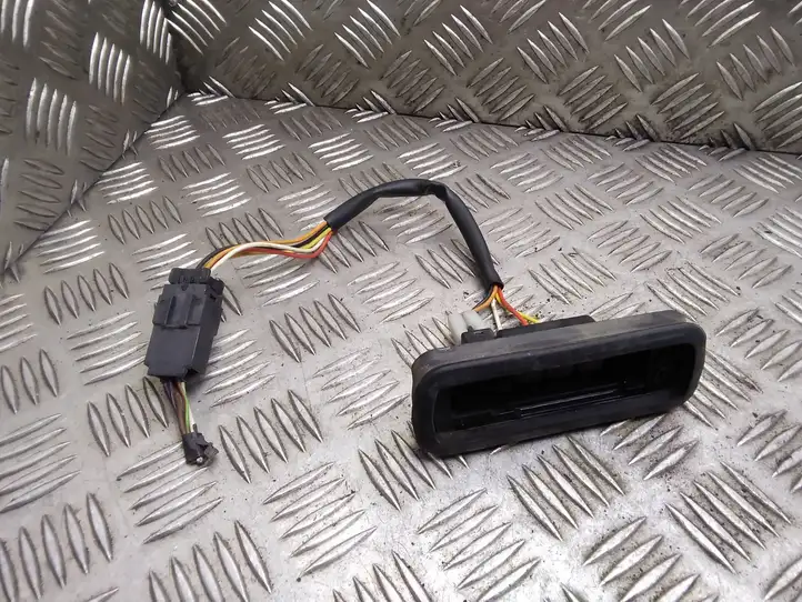 Renault Trafic II (X83) (2002 - 2014) 91167928 Контакт двери — фото 5